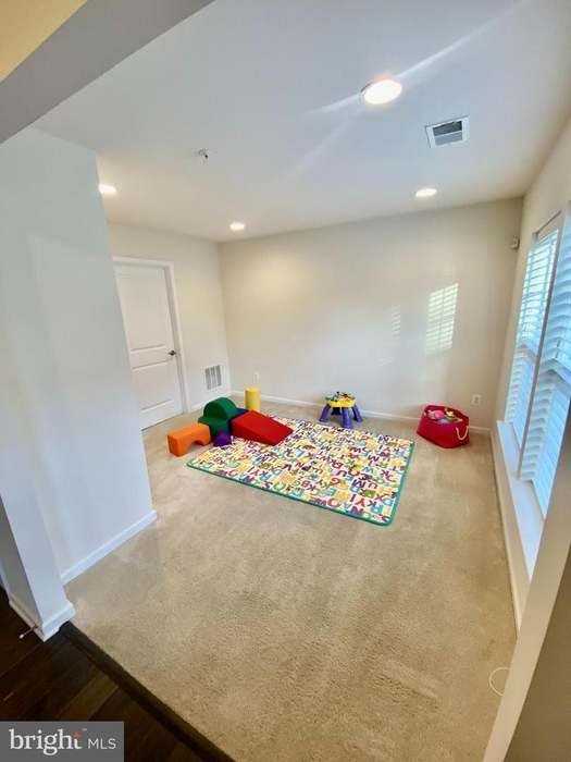 2802 Pinebrook Rd - Photo 5 of 20