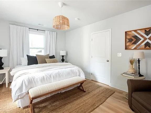 187 Farrington Ave Se - Photo 7 of 12