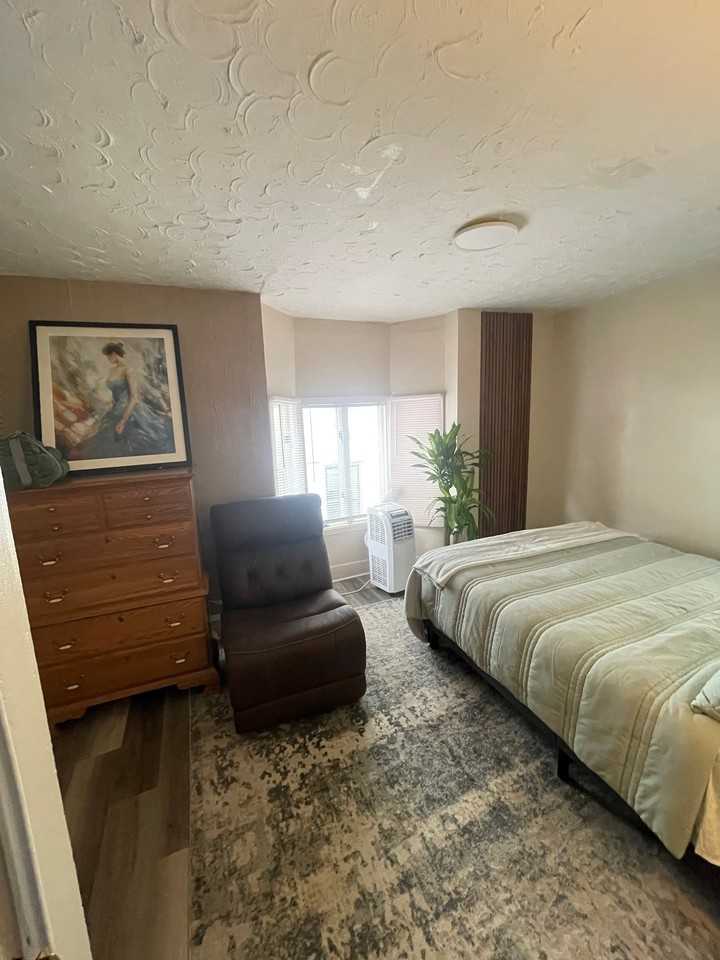 1 Horton Pl #1 - Photo 7 of 17