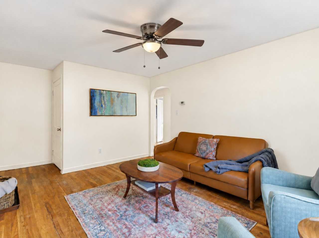 117 River Rd - Photo 2 of 16