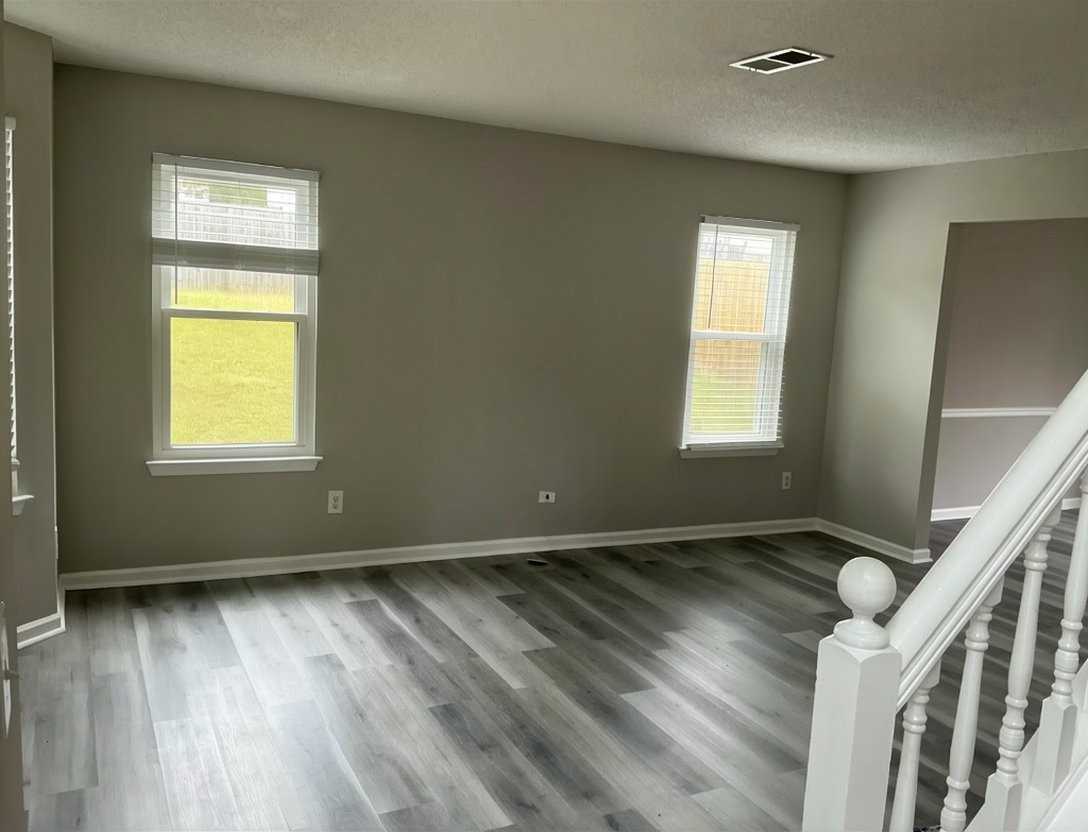 7085 Deshon Creek Ct - Photo 4 of 20