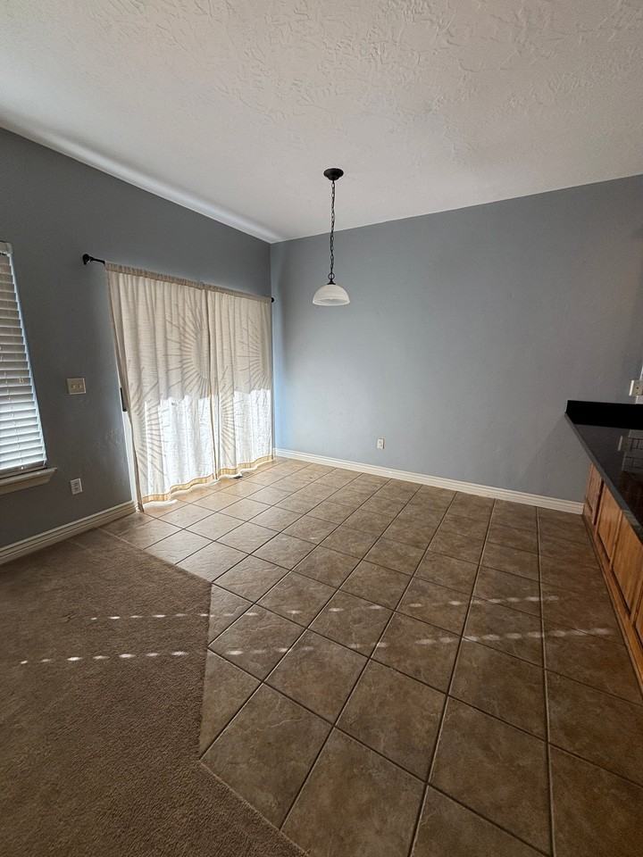 10422 S Sage Luigi Ct - Photo 4 of 14