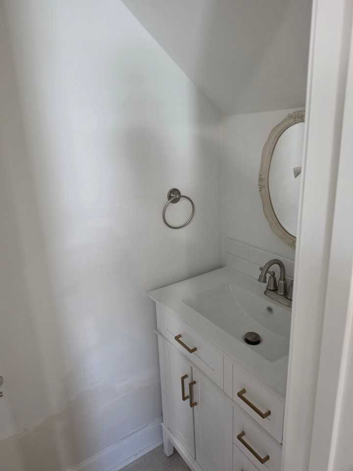 250 Mockingbird Ln #B - Photo 3 of 16
