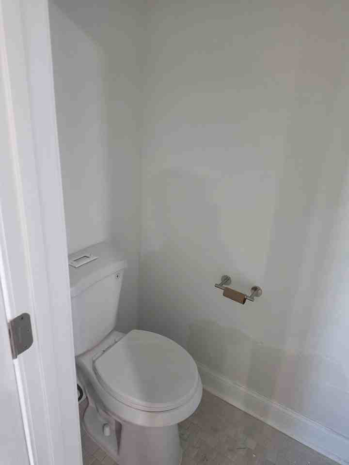 250 Mockingbird Ln #B - Photo 4 of 16