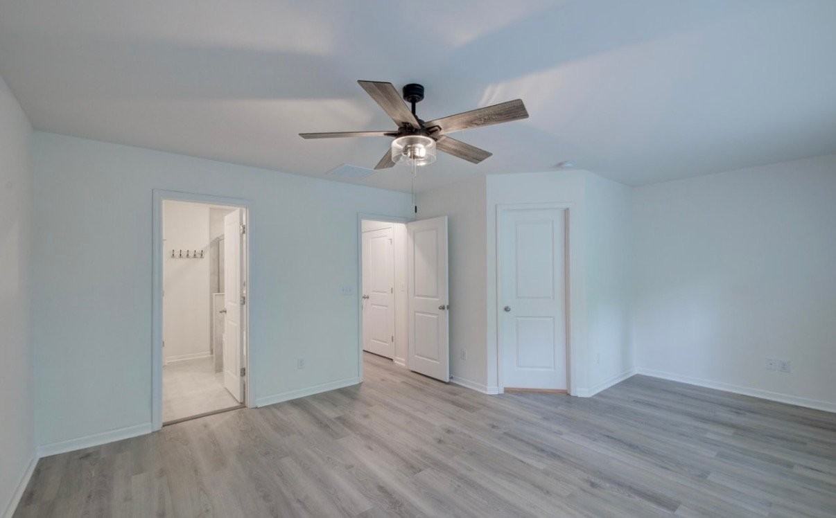495 Trotters Ln - Photo 7 of 15