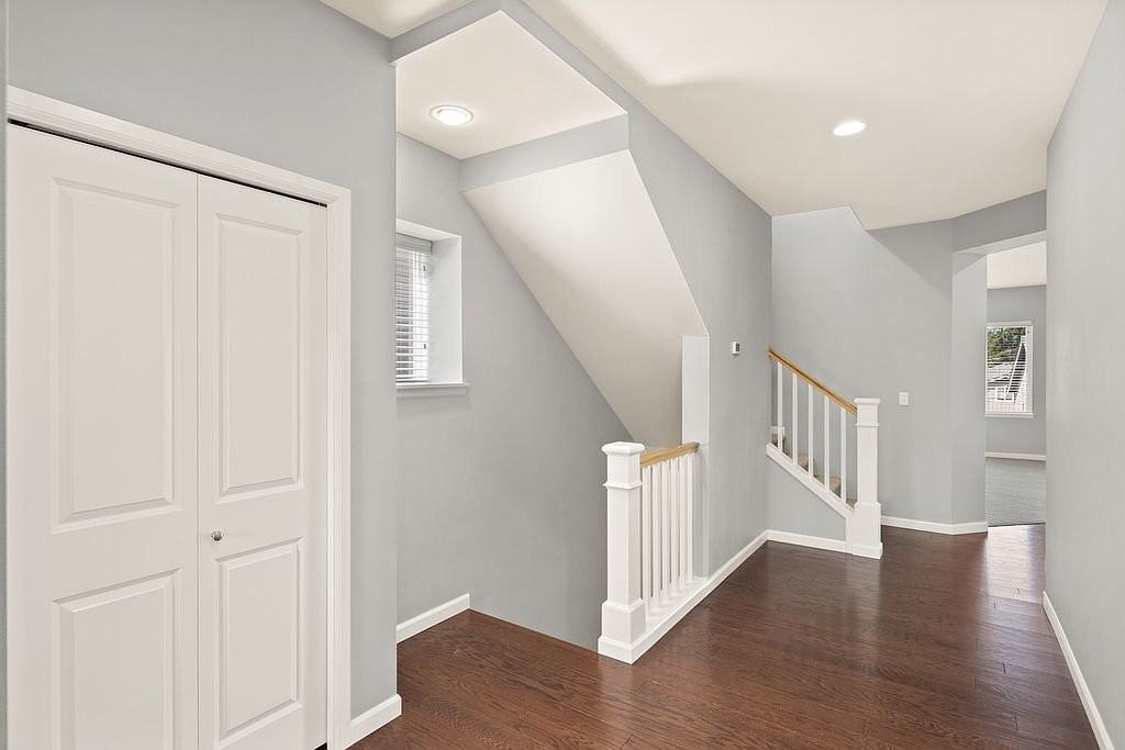 403 201st St Sw - Photo 2 of 2