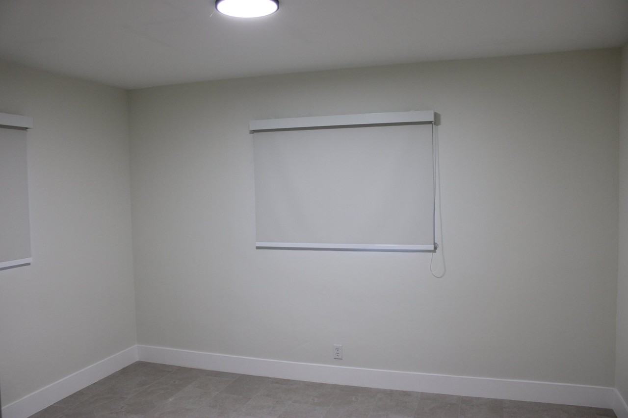 1415 Nw 58th Ave - Photo 6 of 8