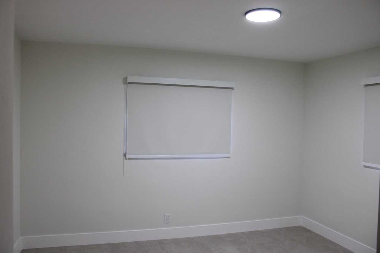 1411 Nw 58th Ave - Photo 7 of 8