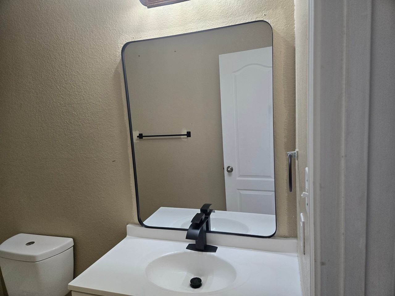 1 Bahama Ct - Photo 5 of 18