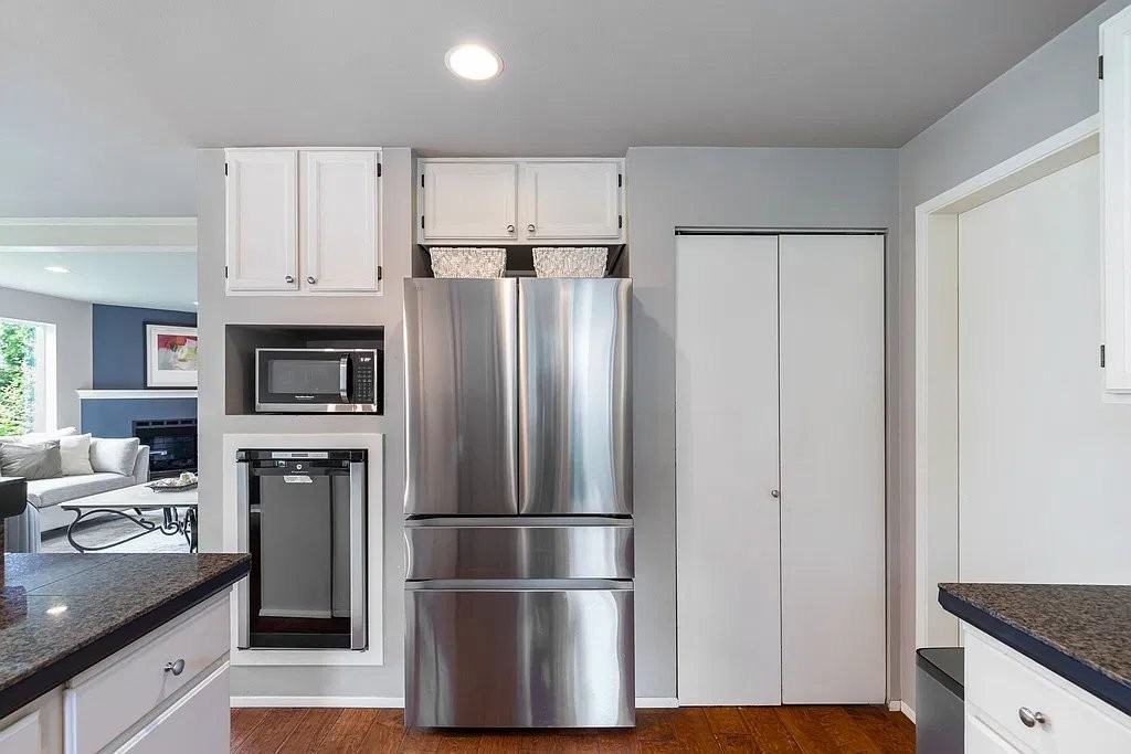 9630 Ne 35th Pl - Photo 7 of 20