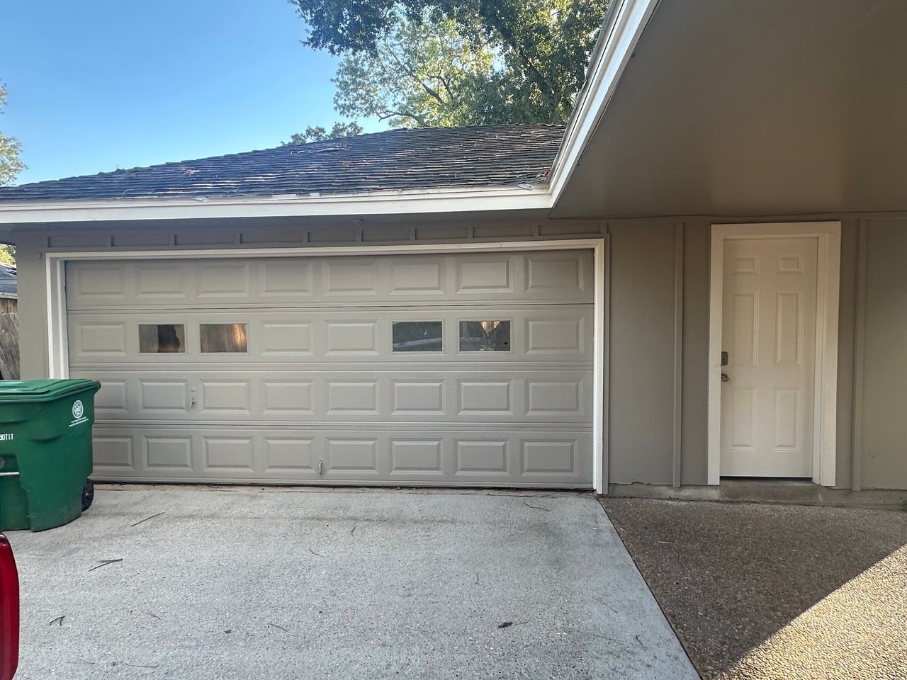 5907 Darkwood Dr - Photo 2 of 9