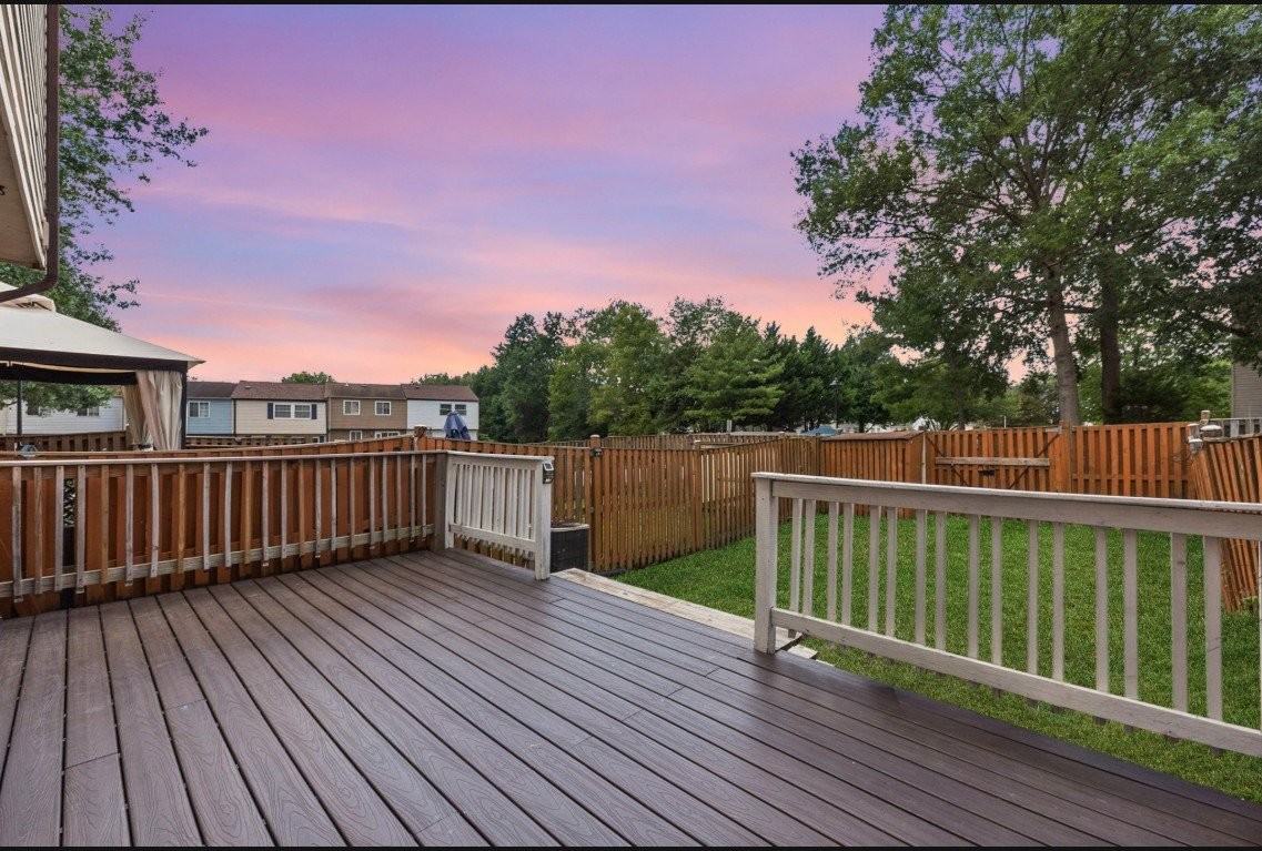 9203 Redbridge Ct - Photo 4 of 15