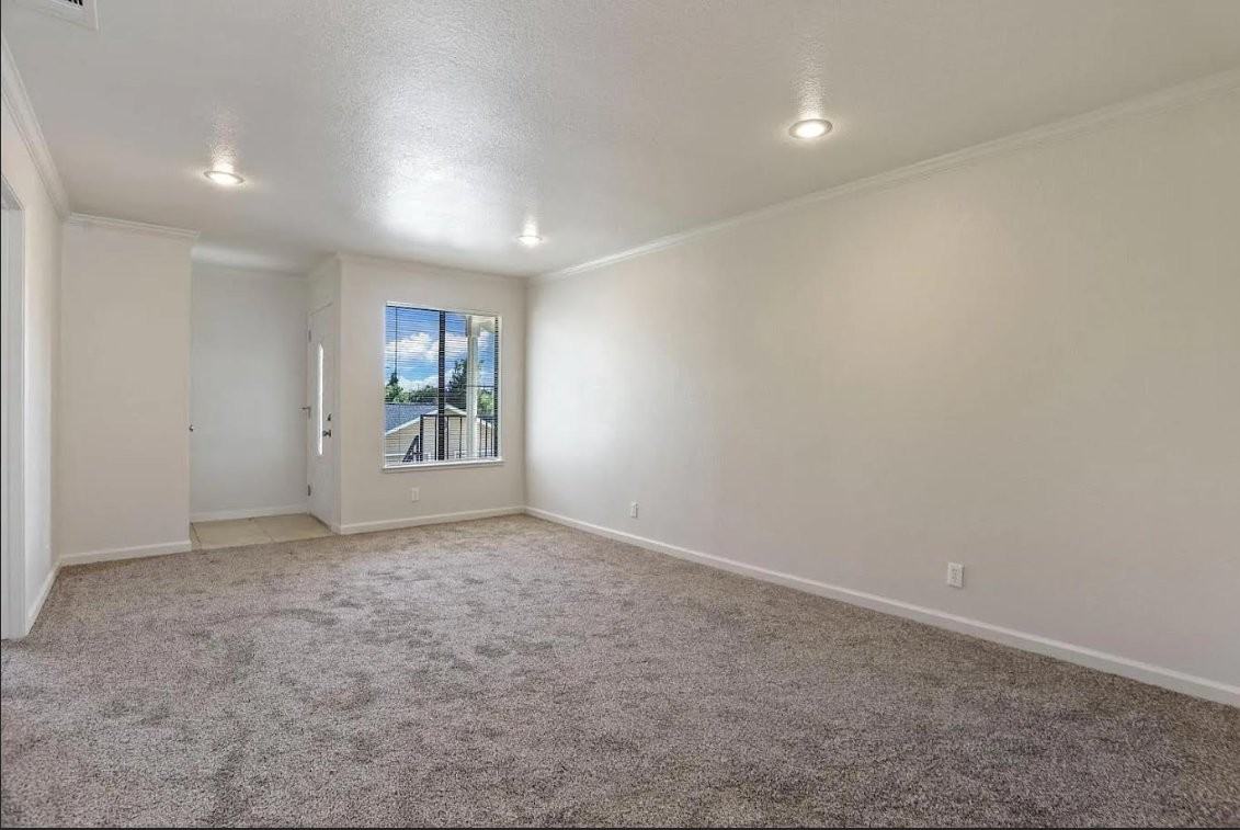 1918 S Mills Ave #3 - Photo 6 of 20