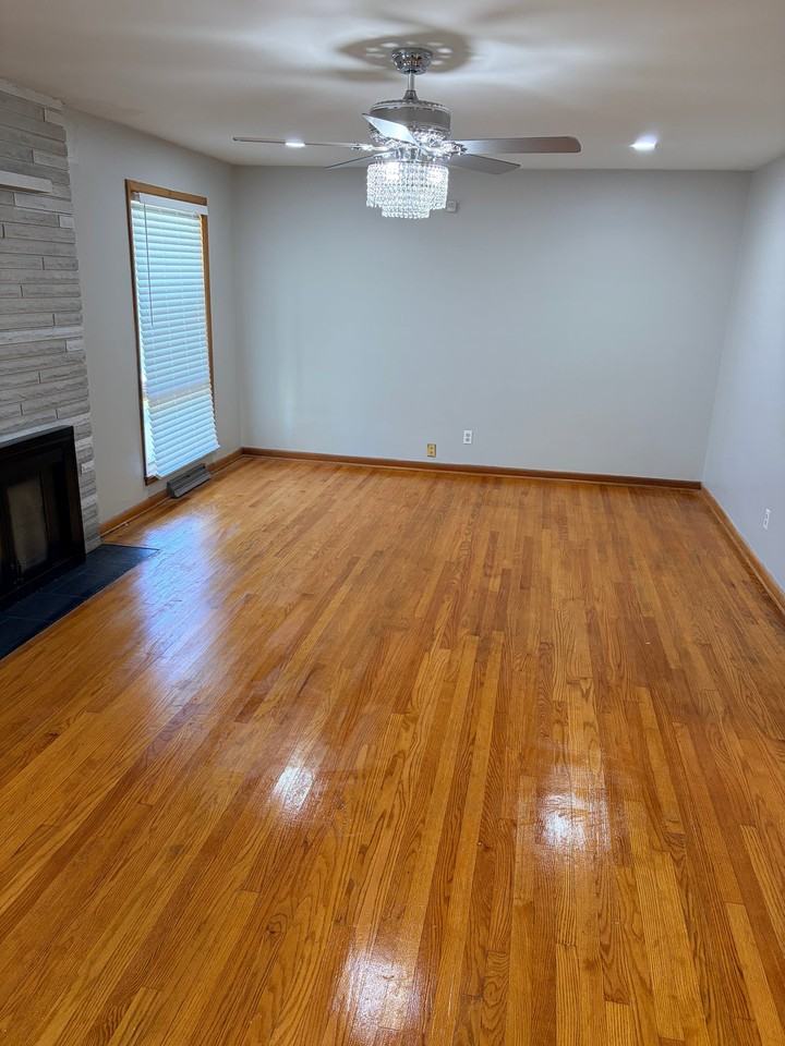 5400 Fillmore St - Photo 3 of 16