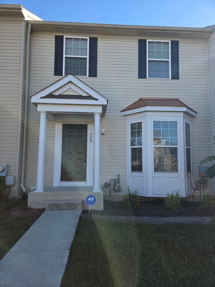 530 Sequoia Dr - Photo 3 of 20