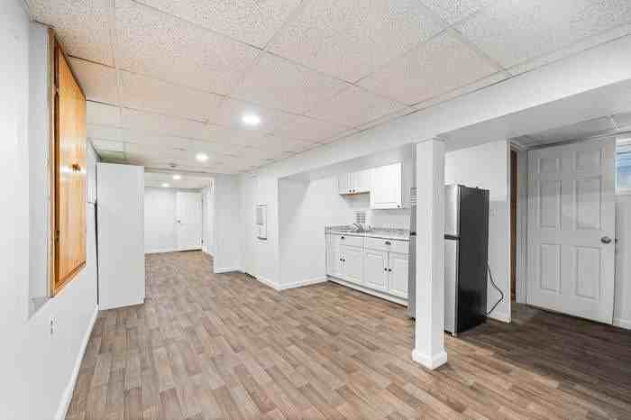 416 Belgrove Dr - Photo 2 of 20