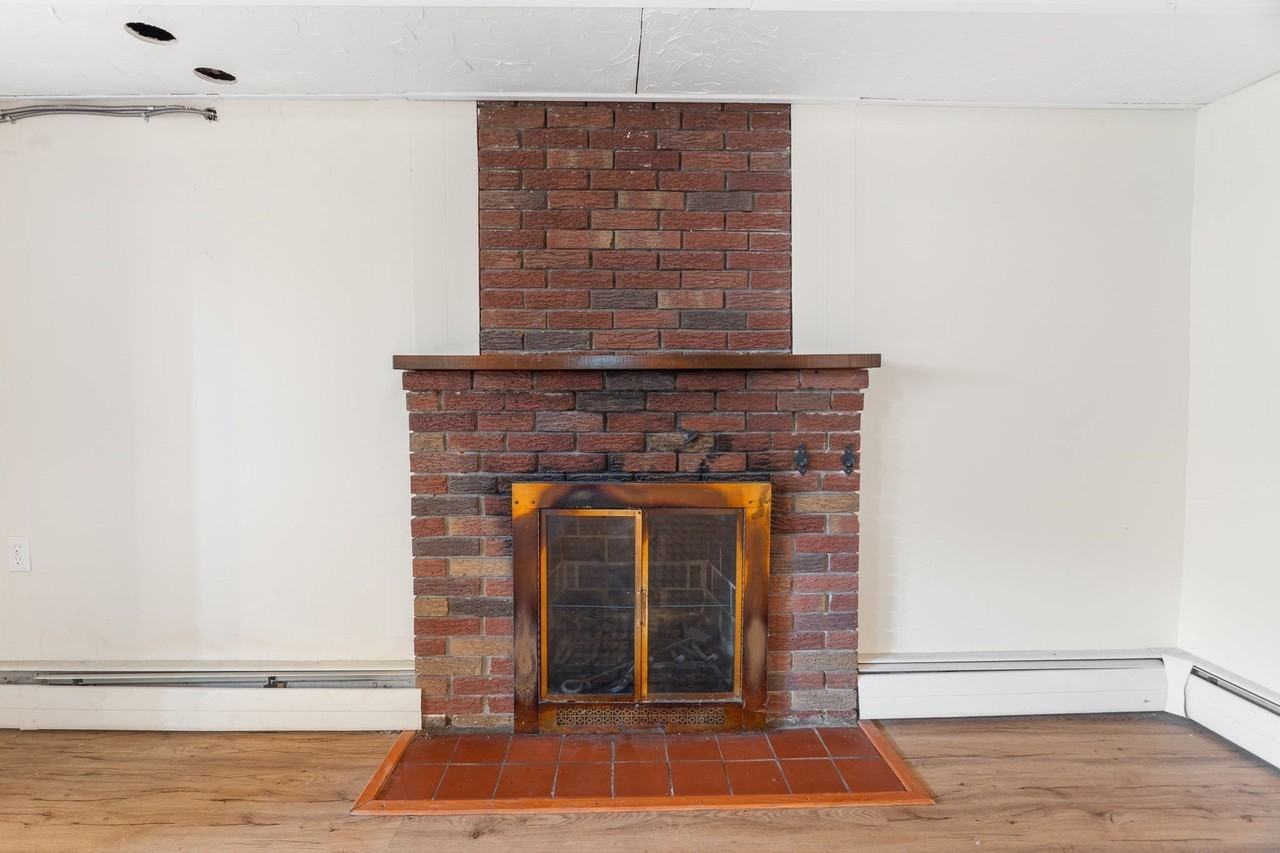 42 Marlboro St - Photo 5 of 20