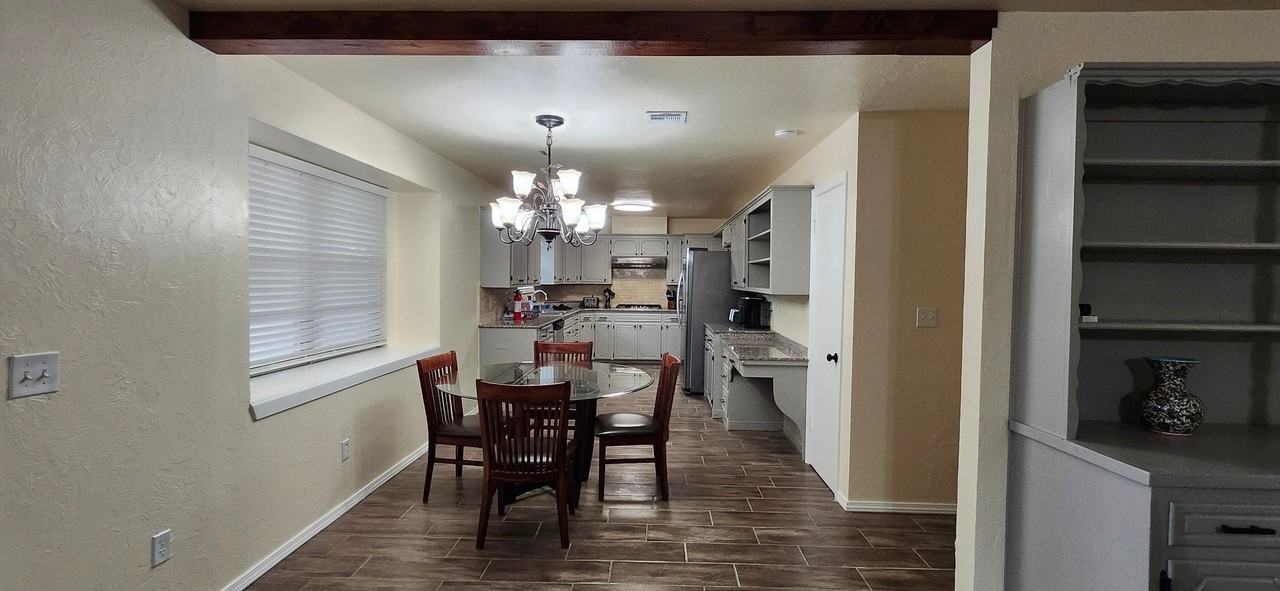 3508 Nw 46th St - Photo 5 of 14