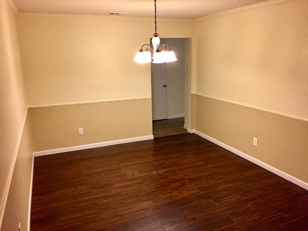 5991 Waterford Dr - Photo 4 of 20