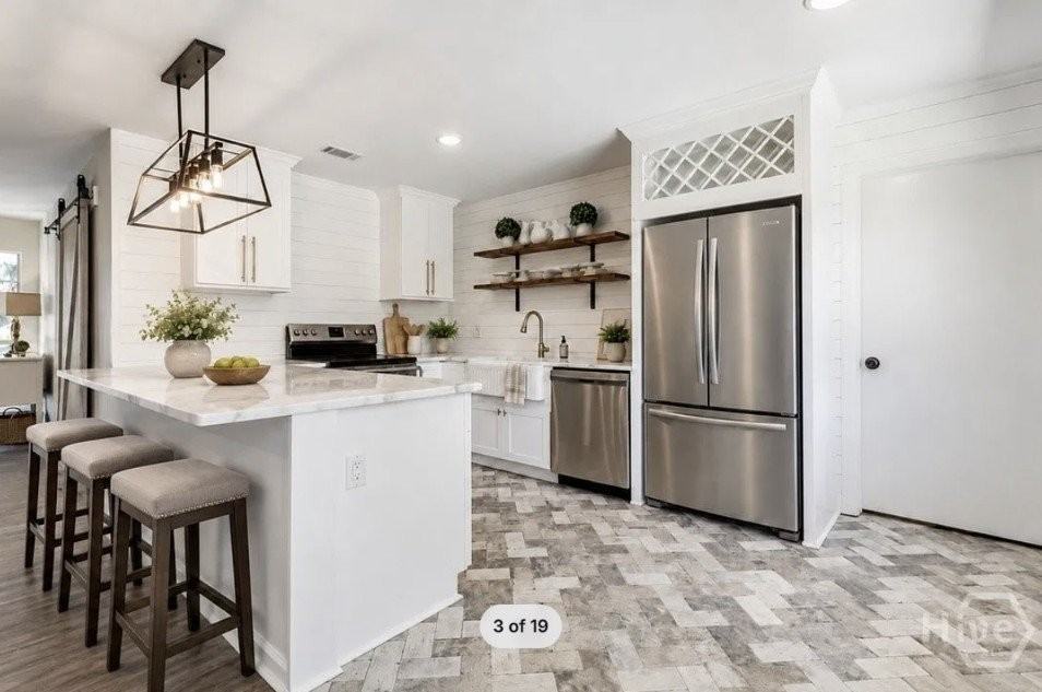 1609 Walthour Rd - Photo 4 of 13