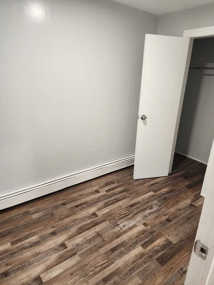 27 Belmont Ave #1A - Photo 6 of 8