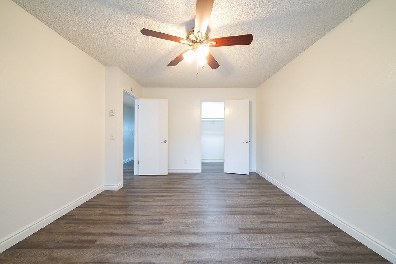 1130 Meadow Lake Dr #01 - Photo 7 of 12