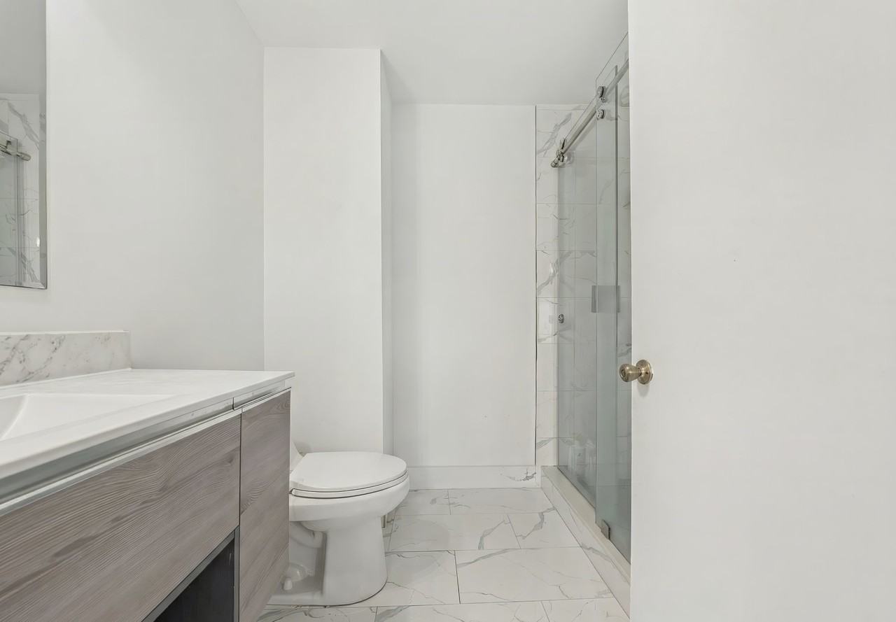 12310 Nw 11th St - Photo 5 of 13