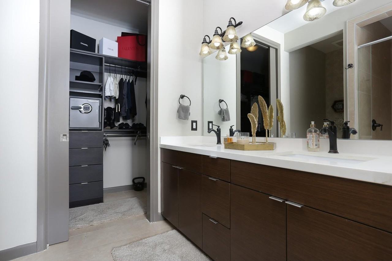 17902 La Cantera Pkwy #213 - Photo 7 of 14