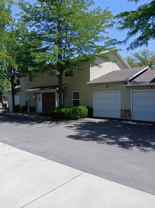 527 14th St #A2 - Photo 1 of 1