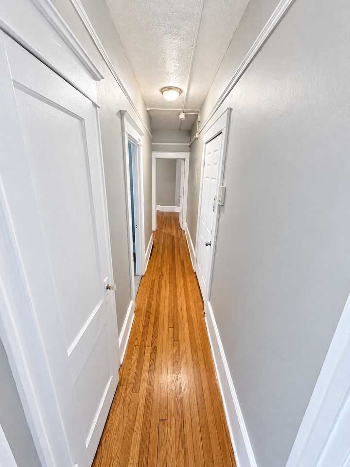 24 Barclay St #1A - Photo 2 of 15