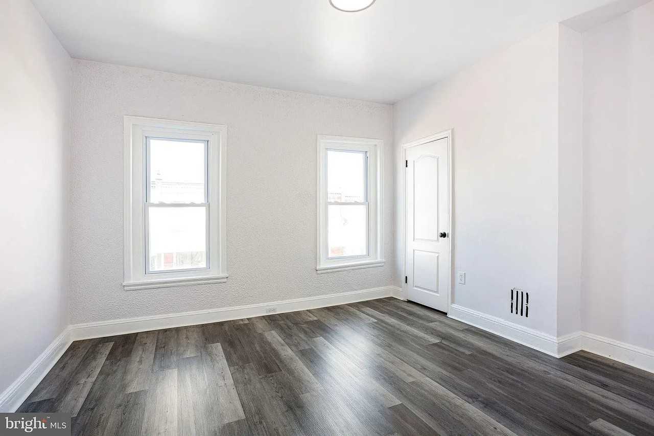 3856 Folsom St - Photo 5 of 20