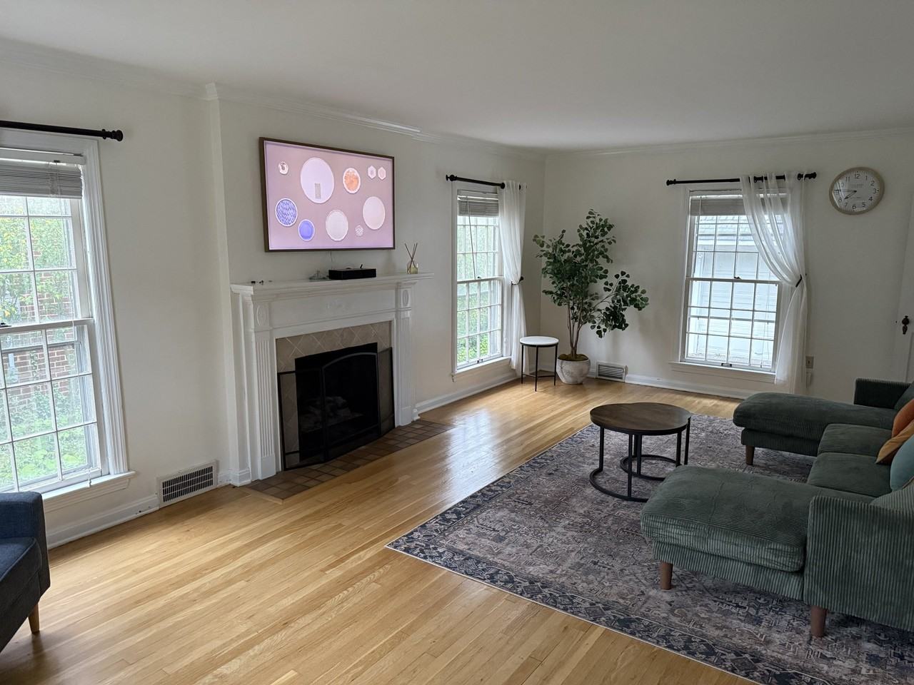 5107 Eastover Rd - Photo 2 of 20