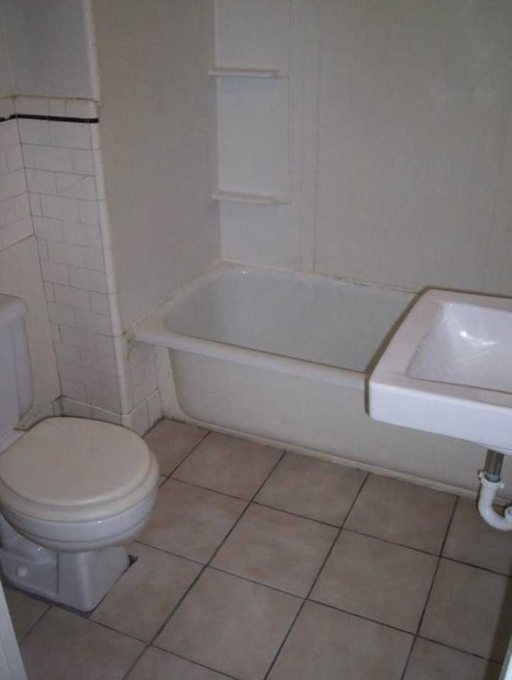 327 West Ave #C - Photo 6 of 6
