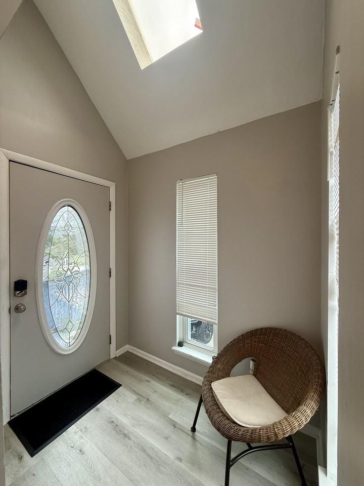 516 9th St - Photo 2 of 20