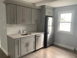featured image of 336 Hoover Ave #4