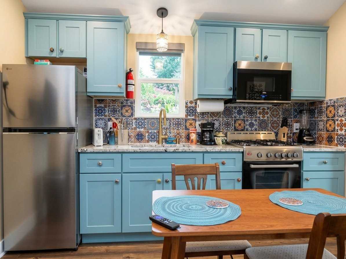7405 Red Robin Ln #C - Photo 4 of 20