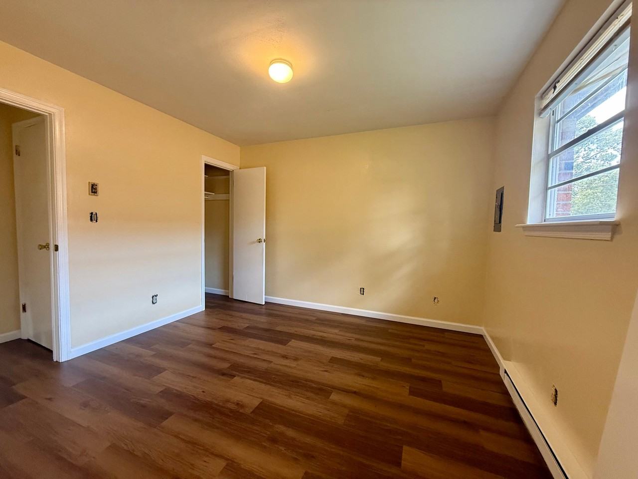 1851 Ego Dr - Photo 3 of 12