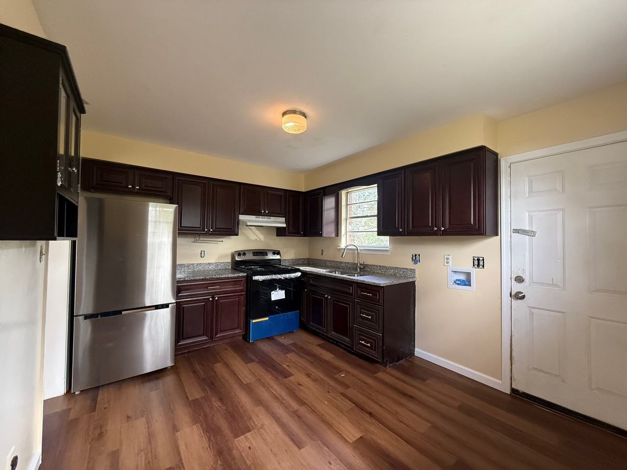 1851 Ego Dr - Photo 5 of 12