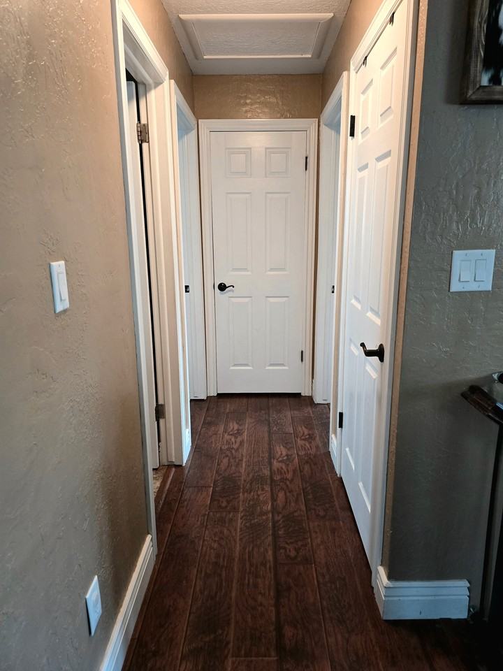 2121 Nw - Photo 4 of 17