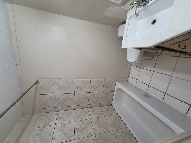 5726 Waterford Dr - Photo 2 of 14