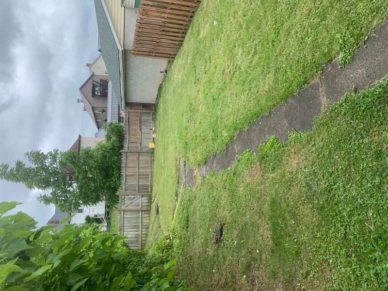 88 Millview St - Photo 2 of 6