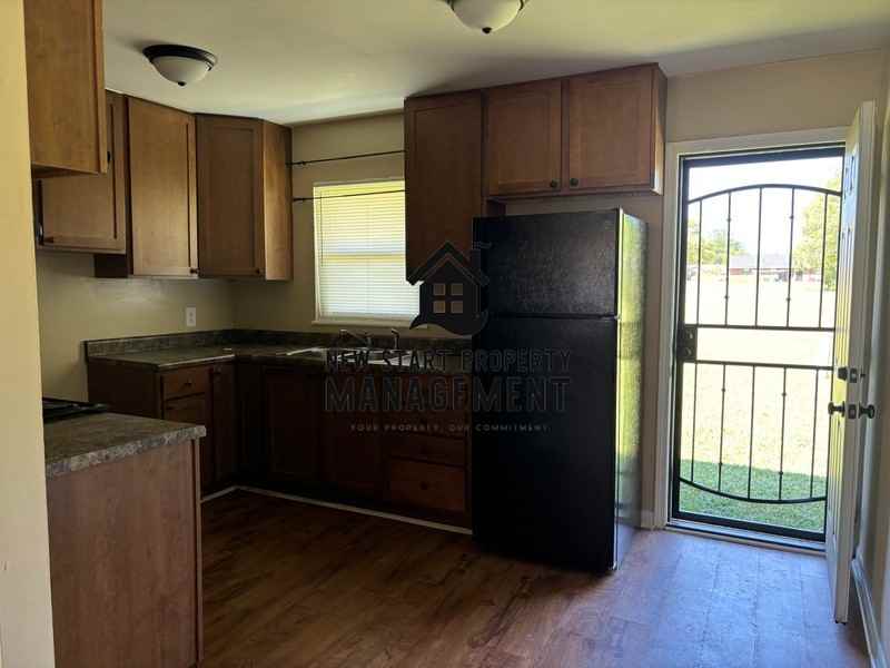 201 Carolina Ave #211B - Photo 4 of 9