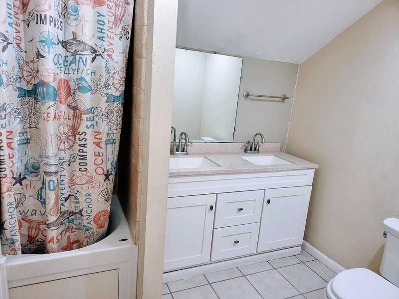 10045 Woodland Village Dr - Photo 6 of 7