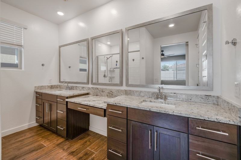 9820 E Tupelo Ave - Photo 3 of 9