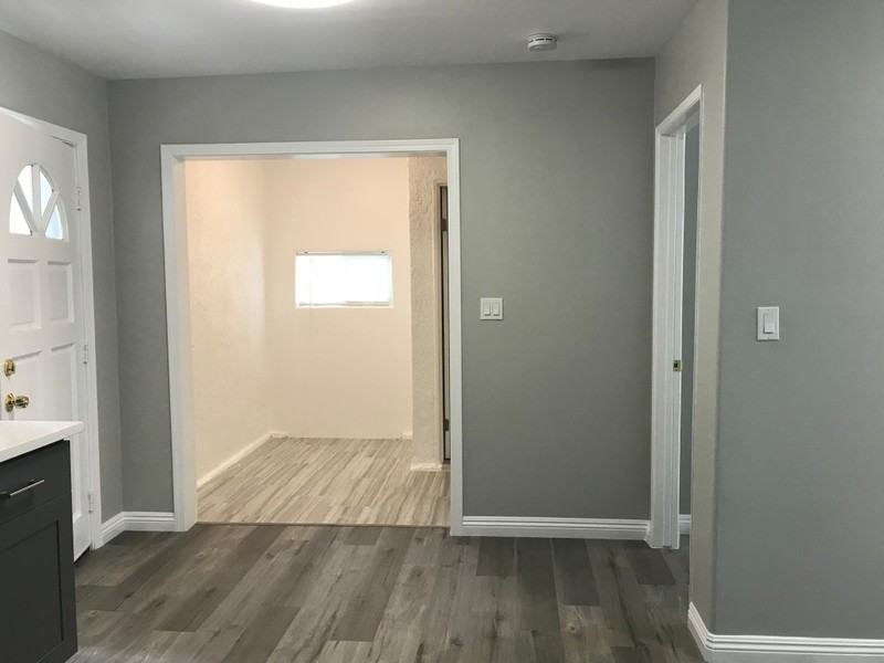 1129 Euclid Ave #1 - Photo 6 of 7