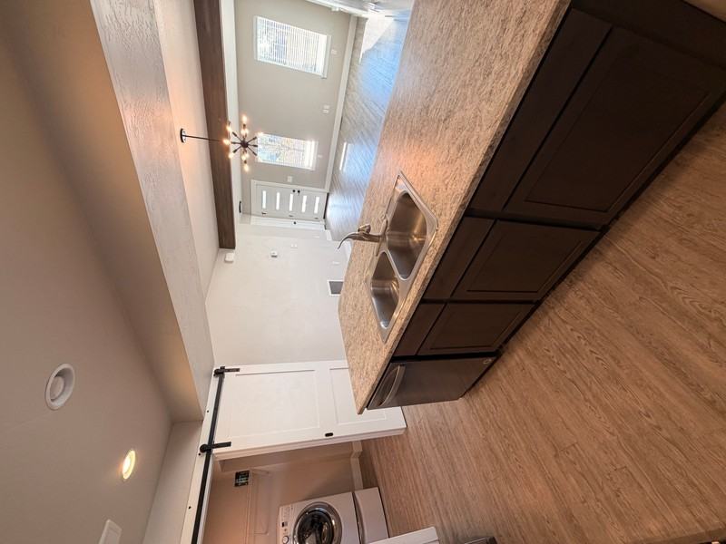 4712 Giada Dr #B - Photo 6 of 17