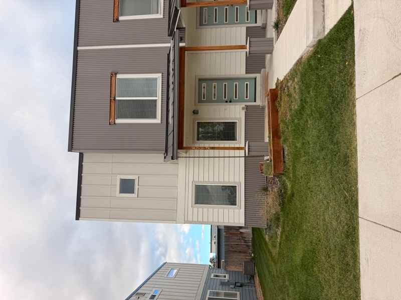 4712 Giada Dr #B - Photo 2 of 17