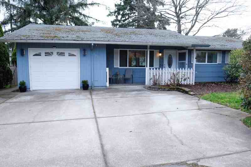 13000 Sw Walker Rd - Photo 7 of 24