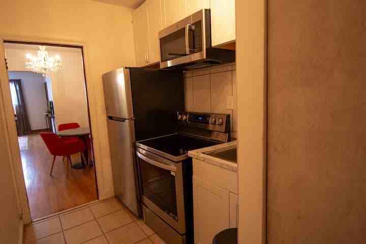 1632 Fairlawn Ave Se - Photo 5 of 31
