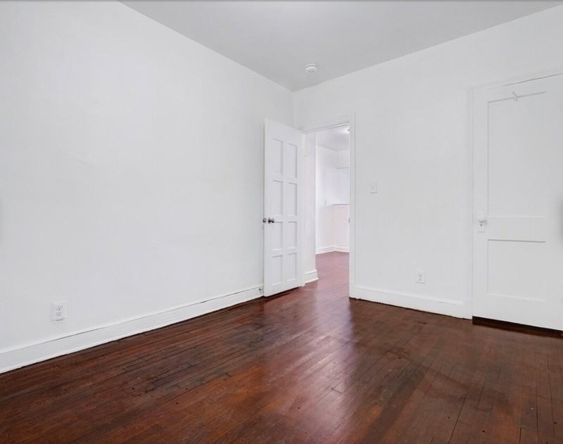 195 35th St Ne #1 - Photo 2 of 15
